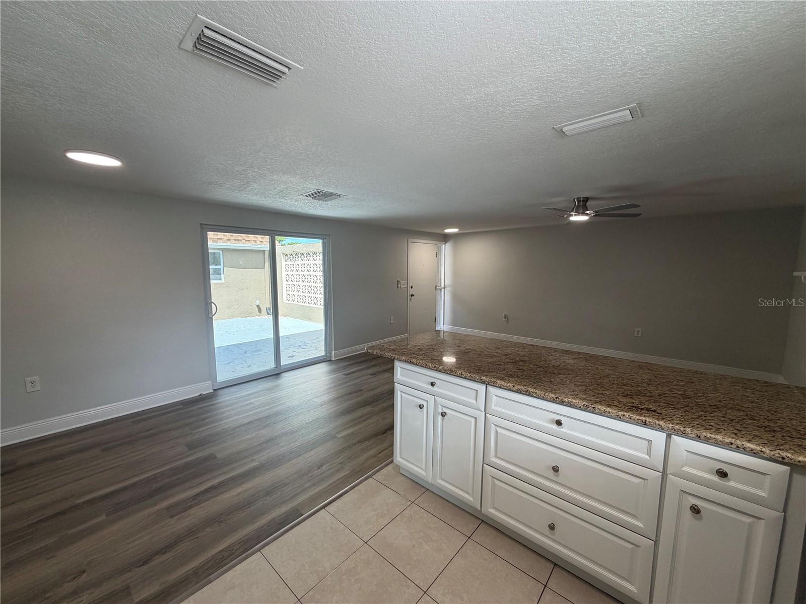 5324 REEF DR — photo 13