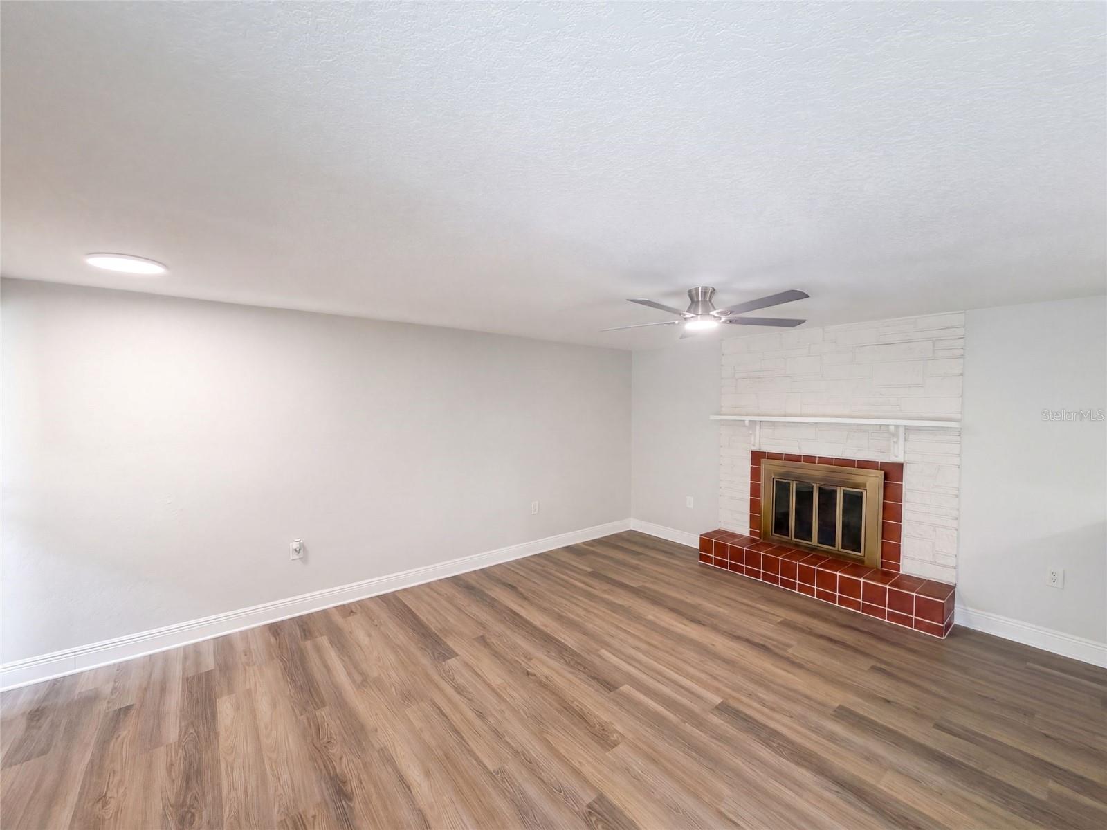 5324 REEF DR — photo 10