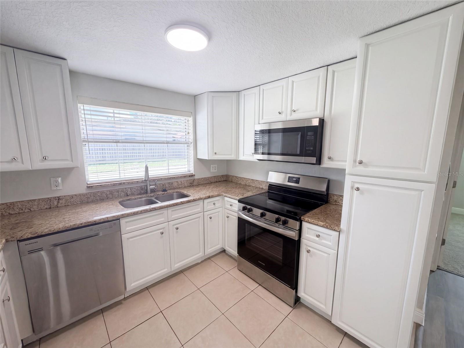 5324 REEF DR — photo 4