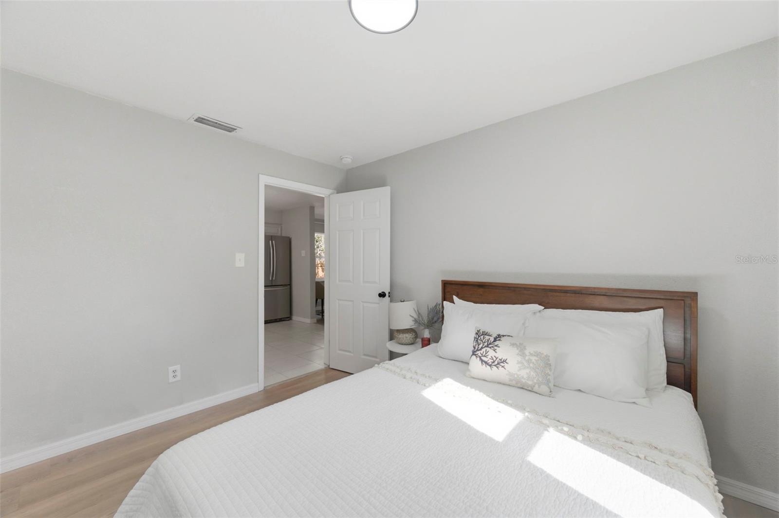 3607 E 24TH AVE — photo 22