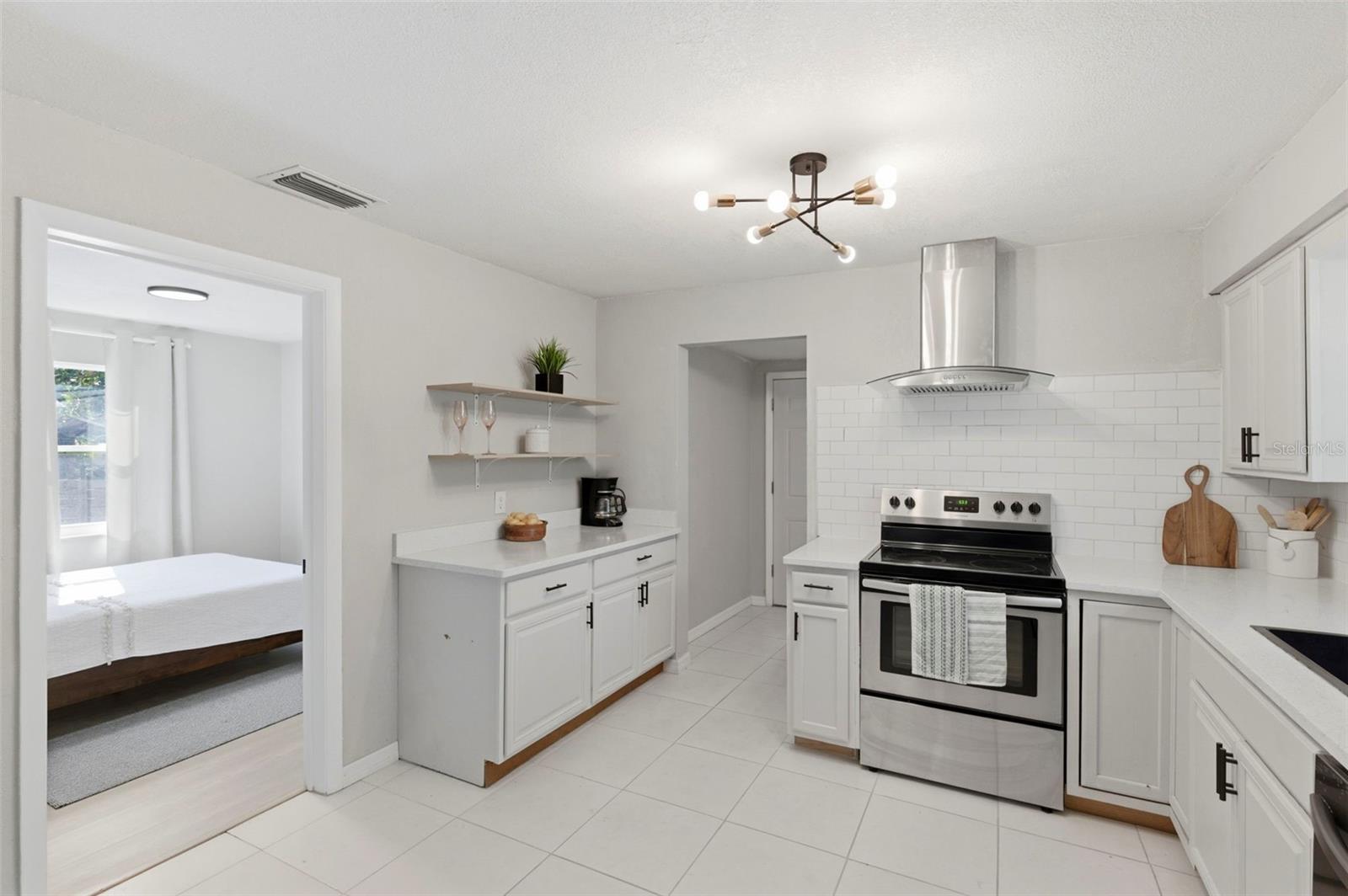 3607 E 24TH AVE — photo 15