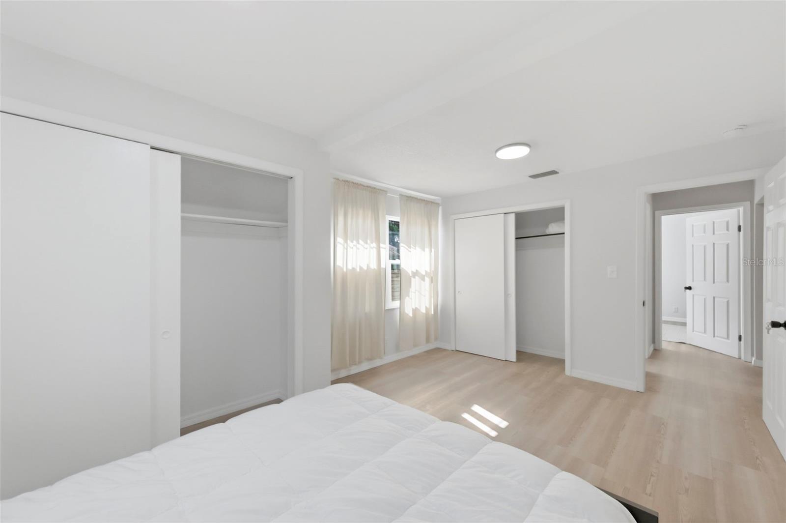 3607 E 24TH AVE — photo 32
