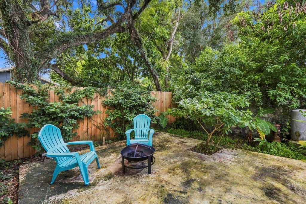 3607 E 24TH AVE — photo 37