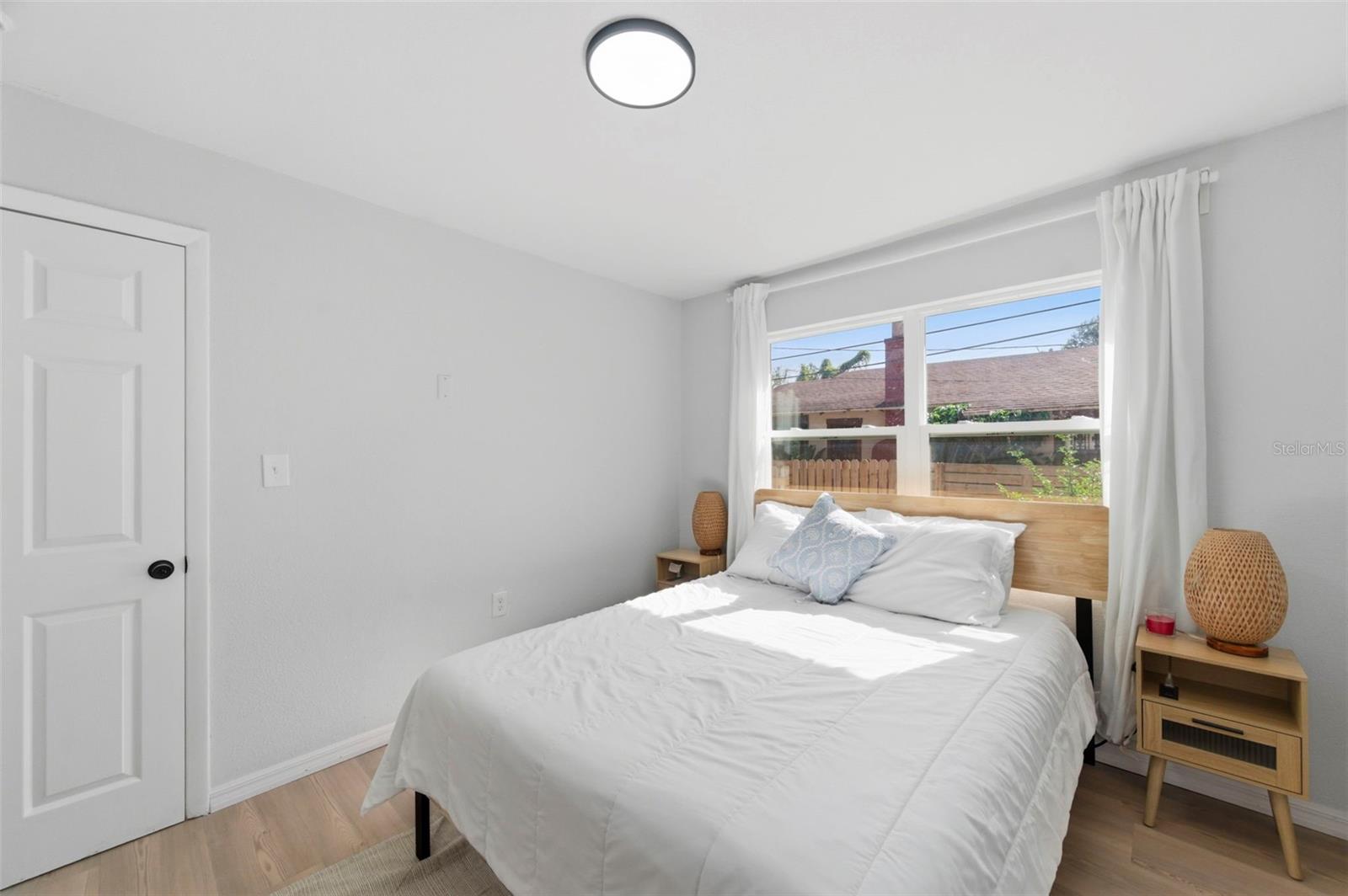 3607 E 24TH AVE — photo 28