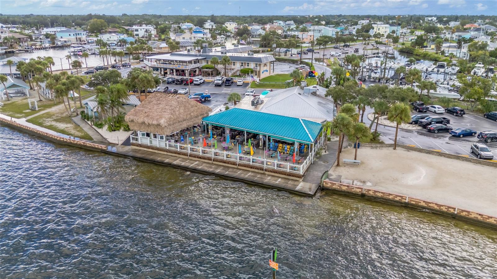 6522 SEAVIEW BLVD — photo 43