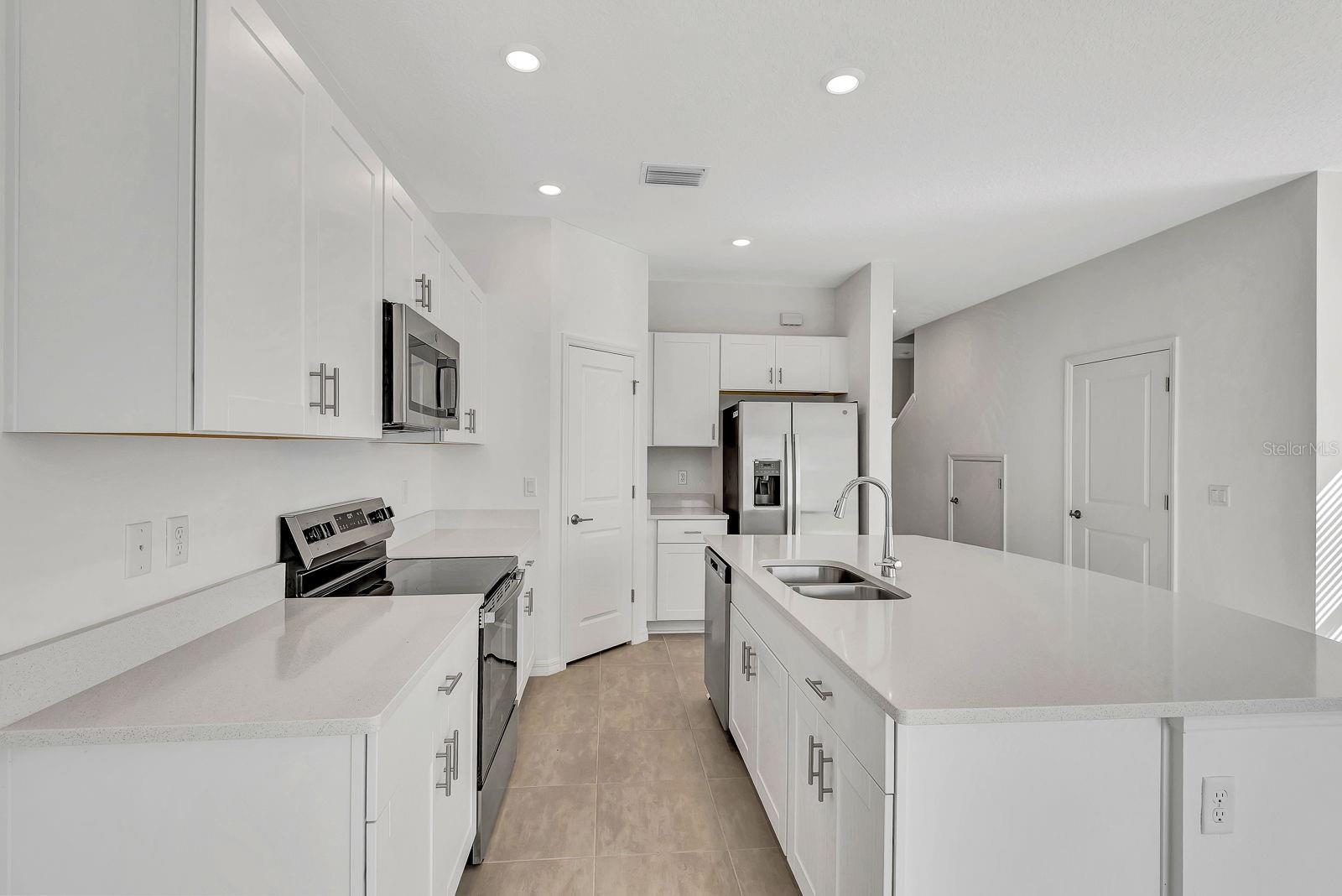 16556 BERGAMO PL — photo 9