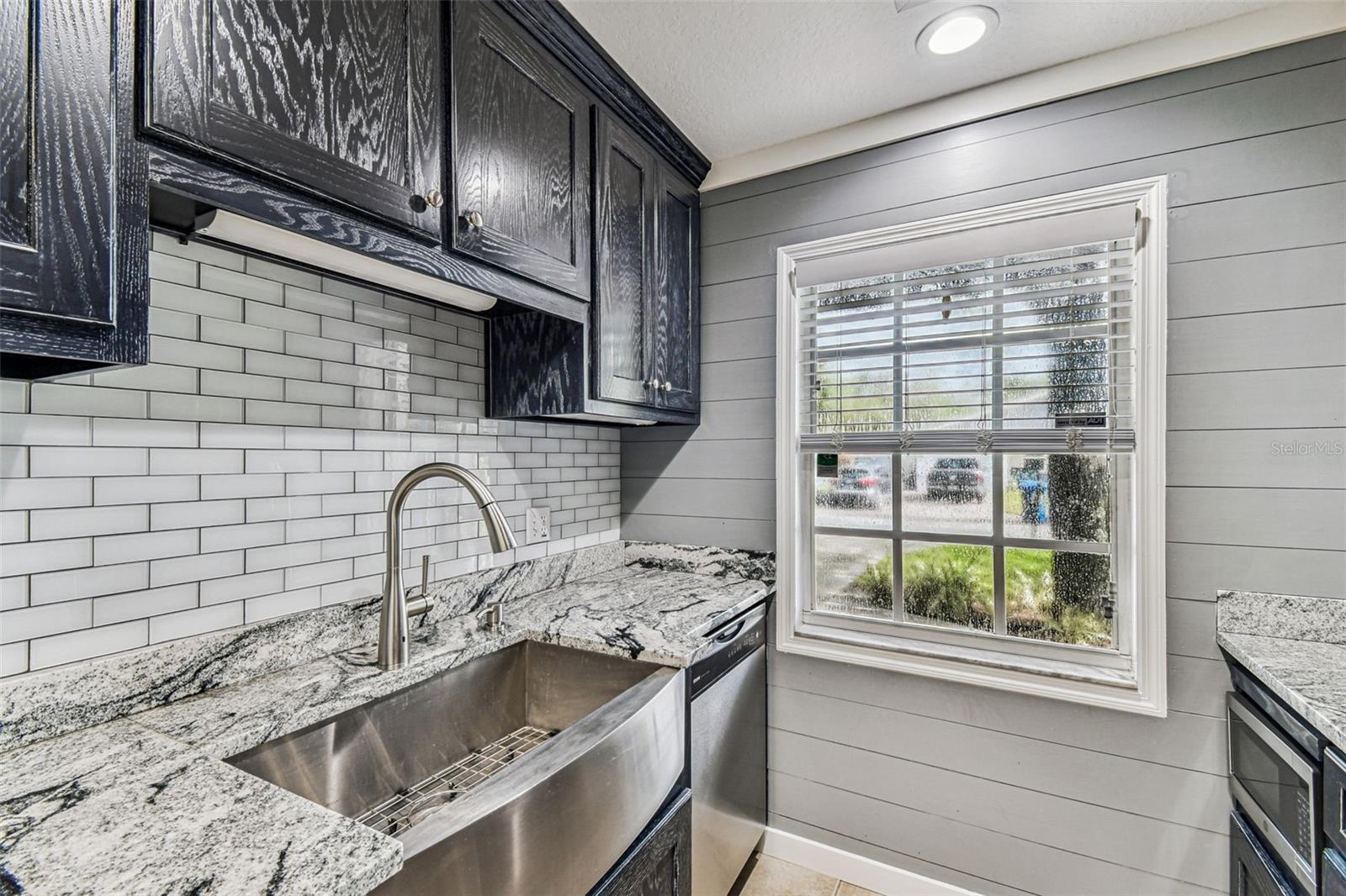 3122 W HARTNETT AVE — photo 13