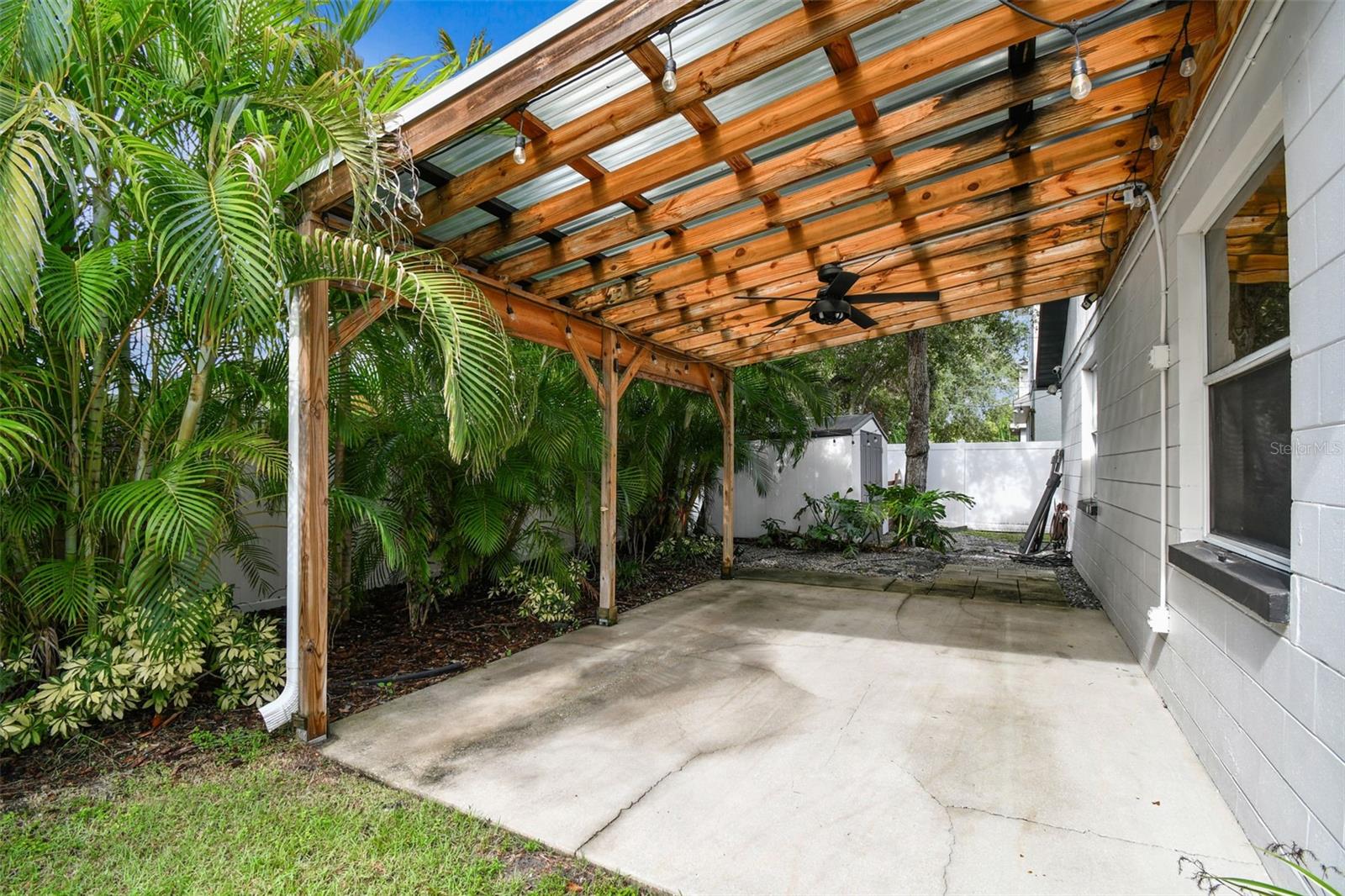 3122 W HARTNETT AVE — photo 35