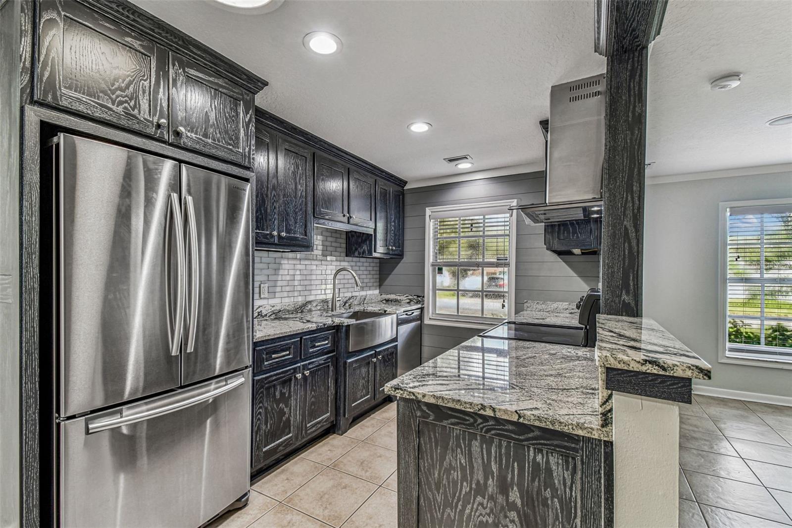3122 W HARTNETT AVE — photo 9