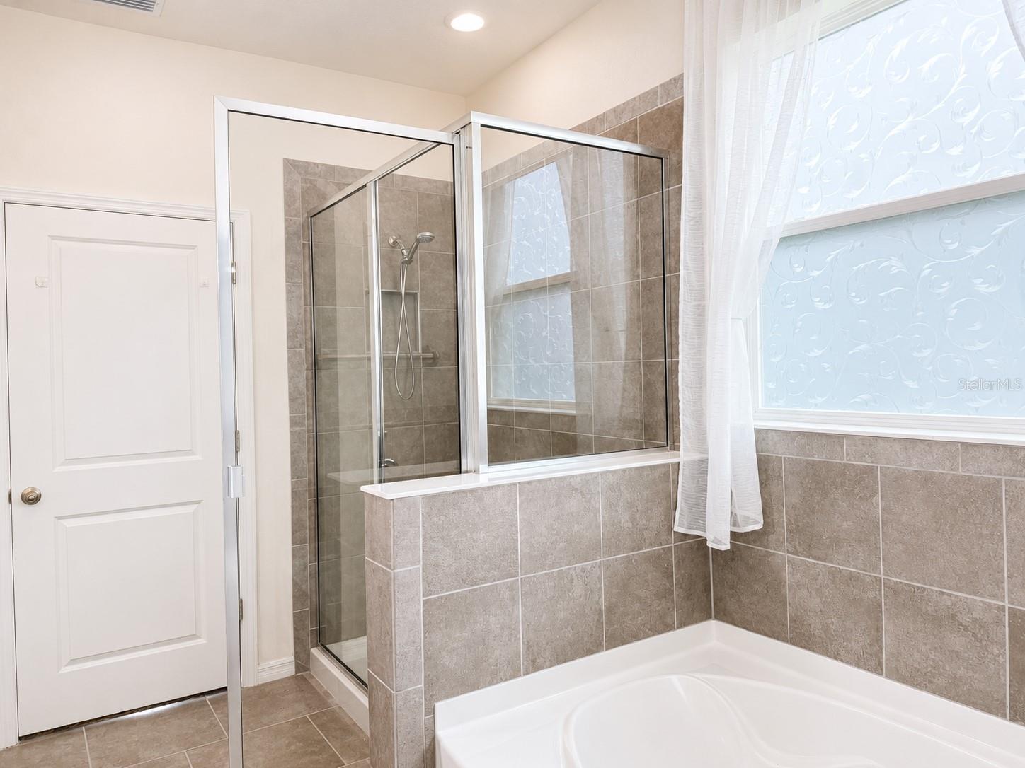 3504 CROOKED RIVER DR — photo 12