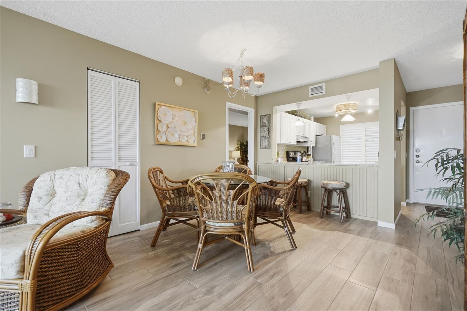 6104 PALMA DEL MAR BLVD S #112 — photo 7