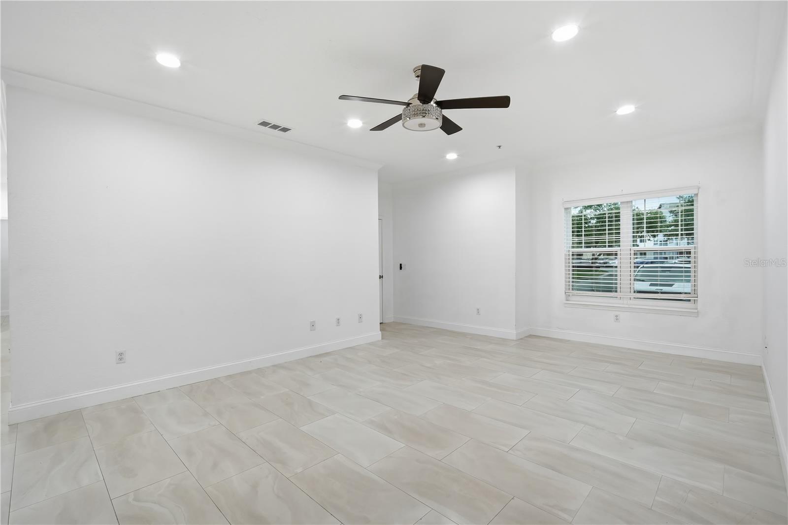16303 ENCLAVE VILLAGE DR #103 — photo 4