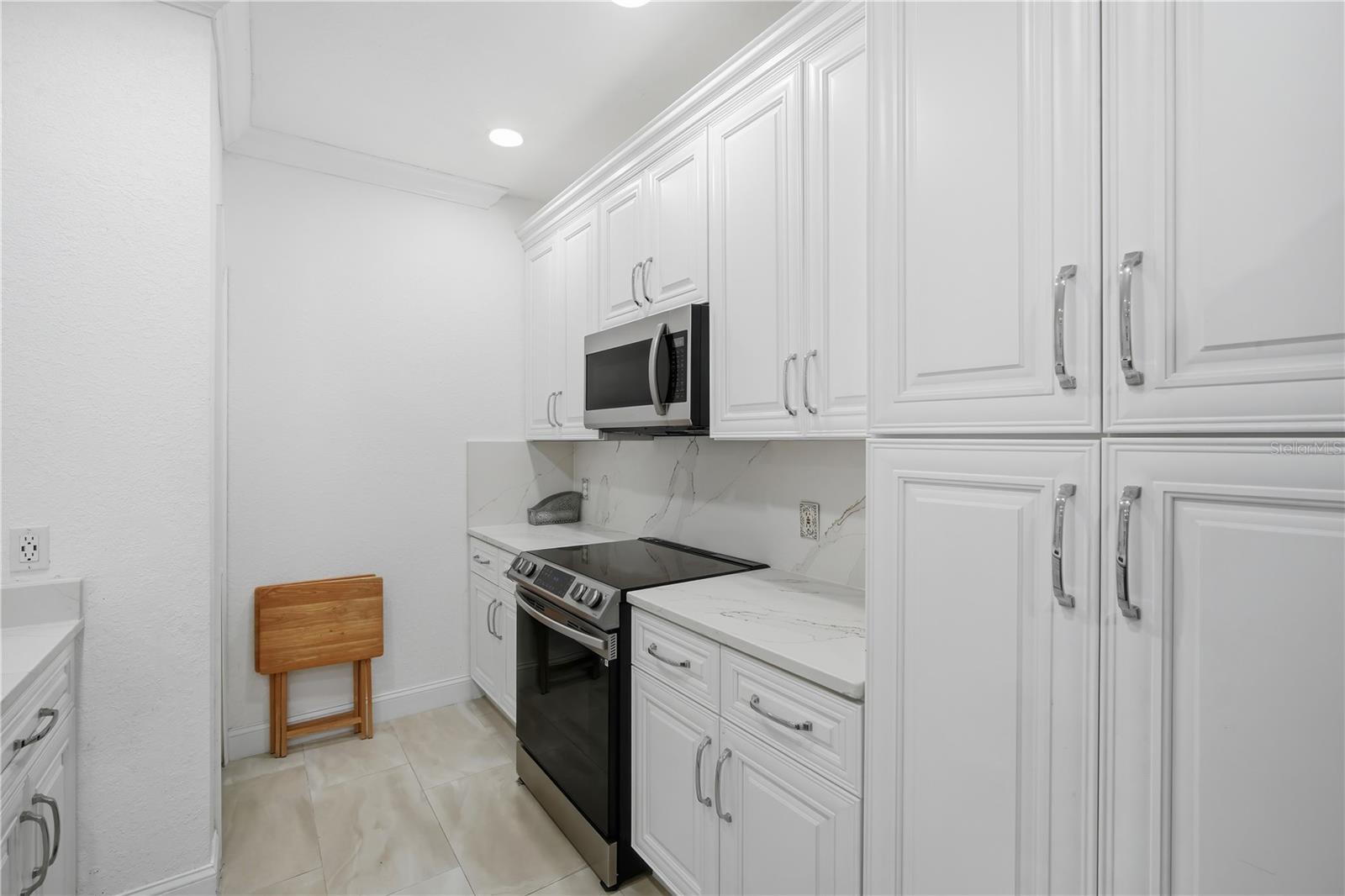 16303 ENCLAVE VILLAGE DR #103 — photo 10