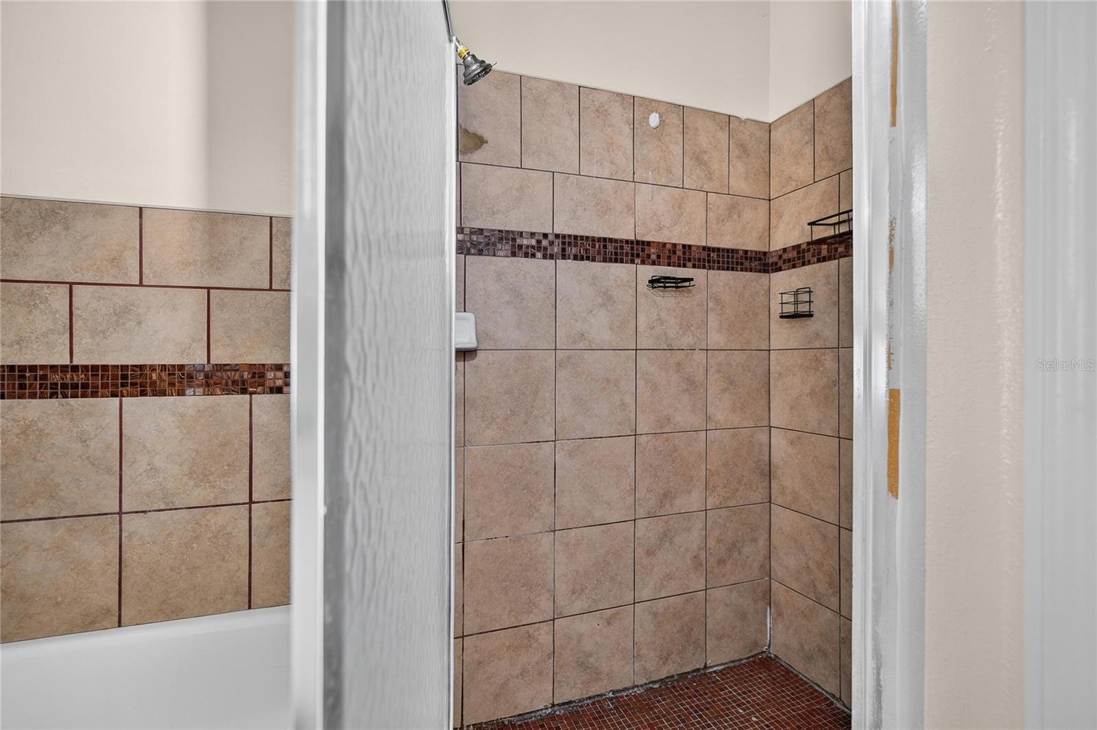 1824 ATLANTIC DR — photo 29