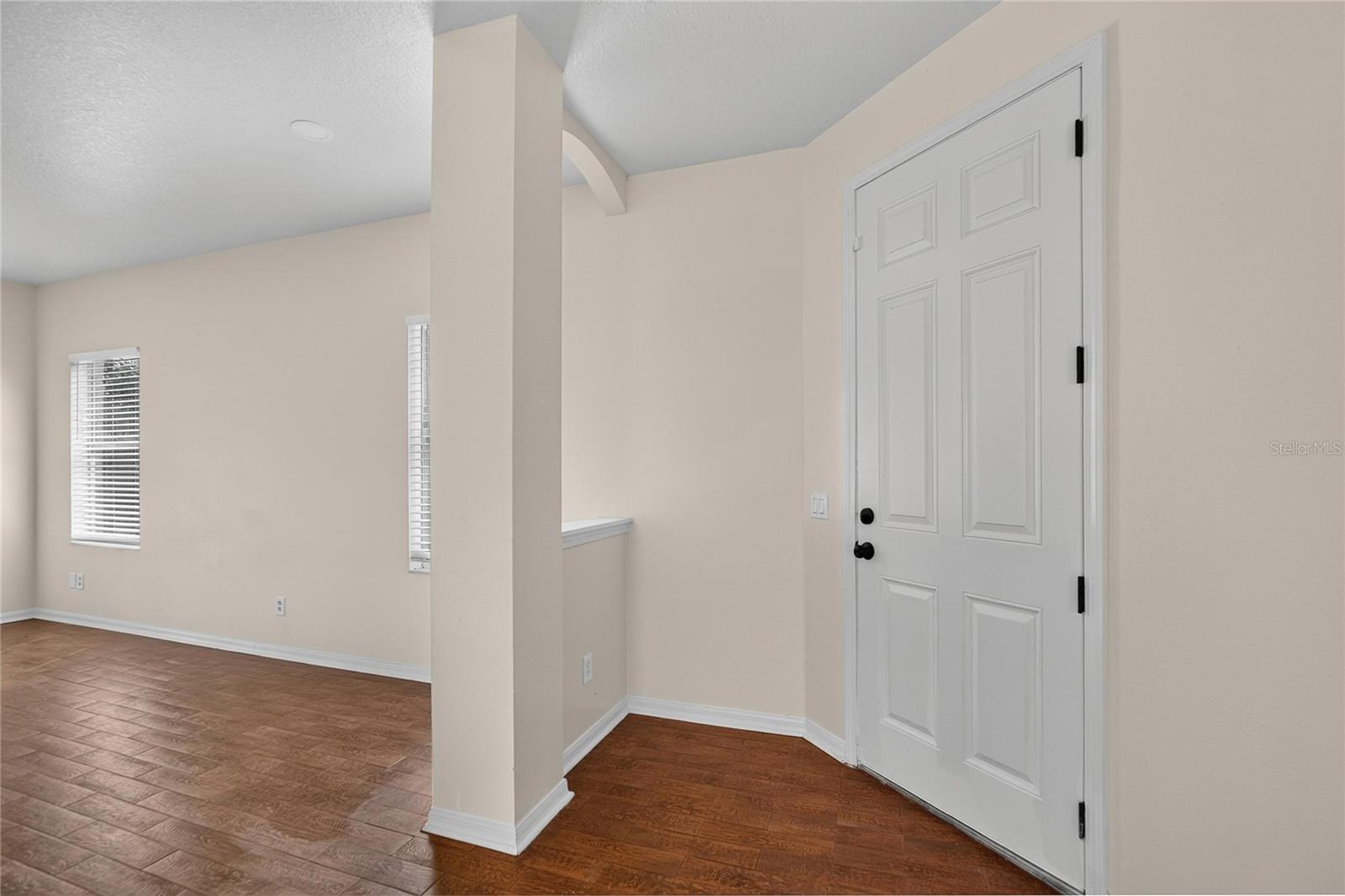 1824 ATLANTIC DR — photo 6