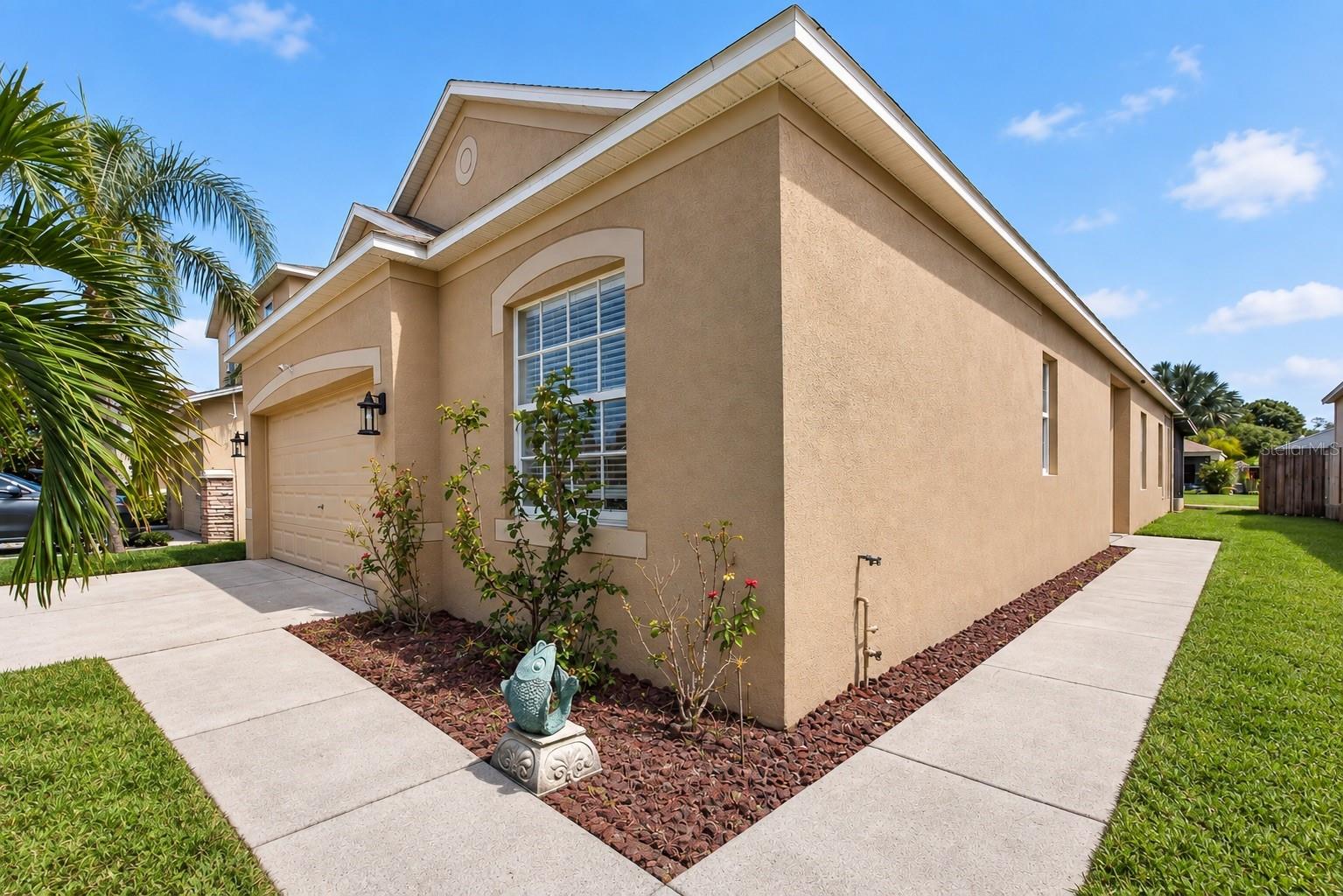 1824 ATLANTIC DR — photo 4