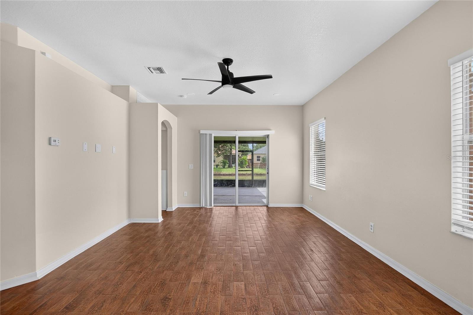 1824 ATLANTIC DR — photo 8