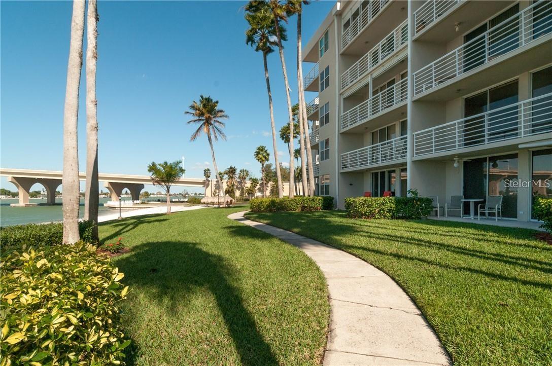 5801 BAHIA DEL MAR CIR #113 — photo 37