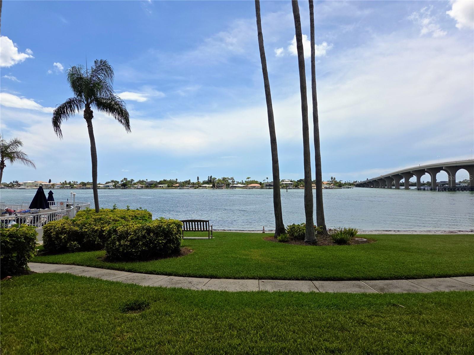 5801 BAHIA DEL MAR CIR #113 — photo 32