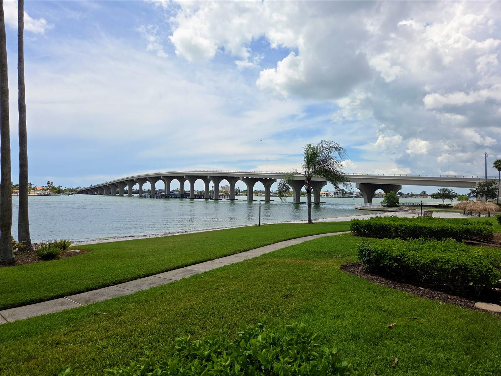 5801 BAHIA DEL MAR CIR #113 — photo 31