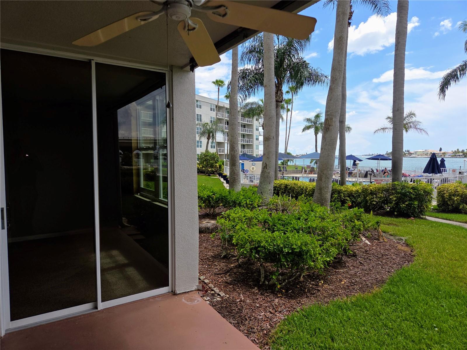 5801 BAHIA DEL MAR CIR #113 — photo 29