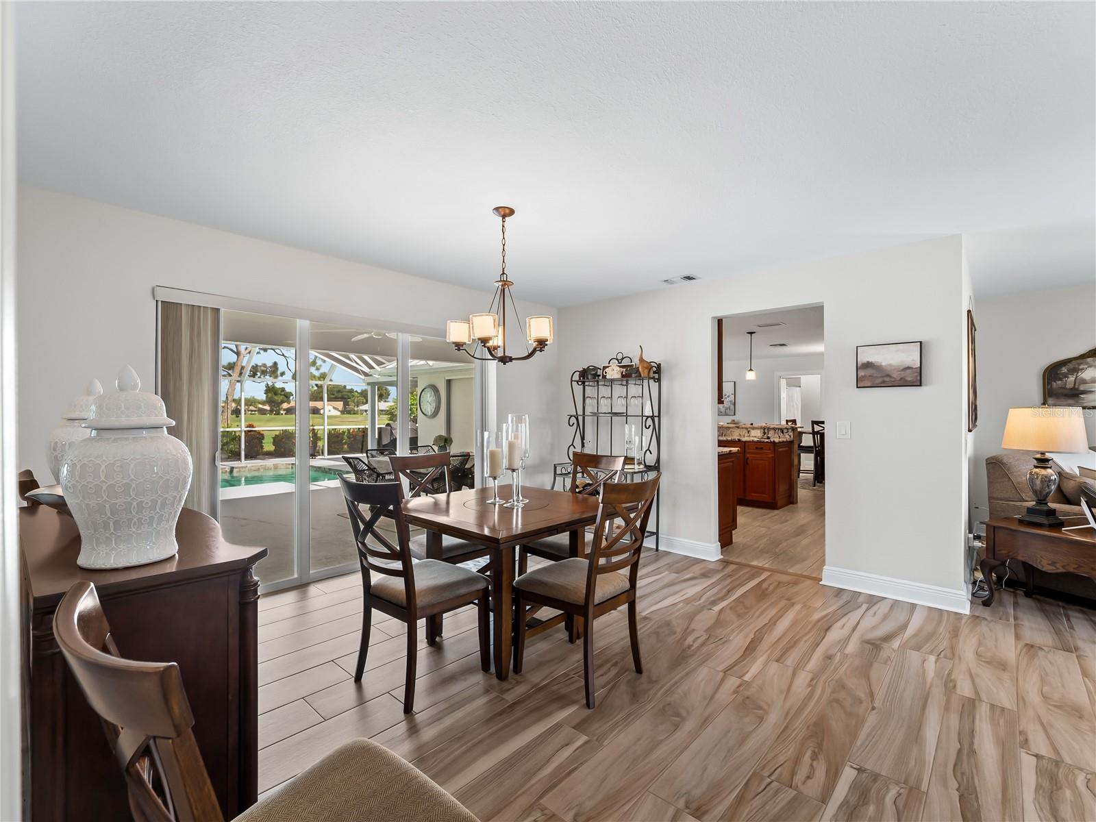 972 E GONDOLA DR — photo 21