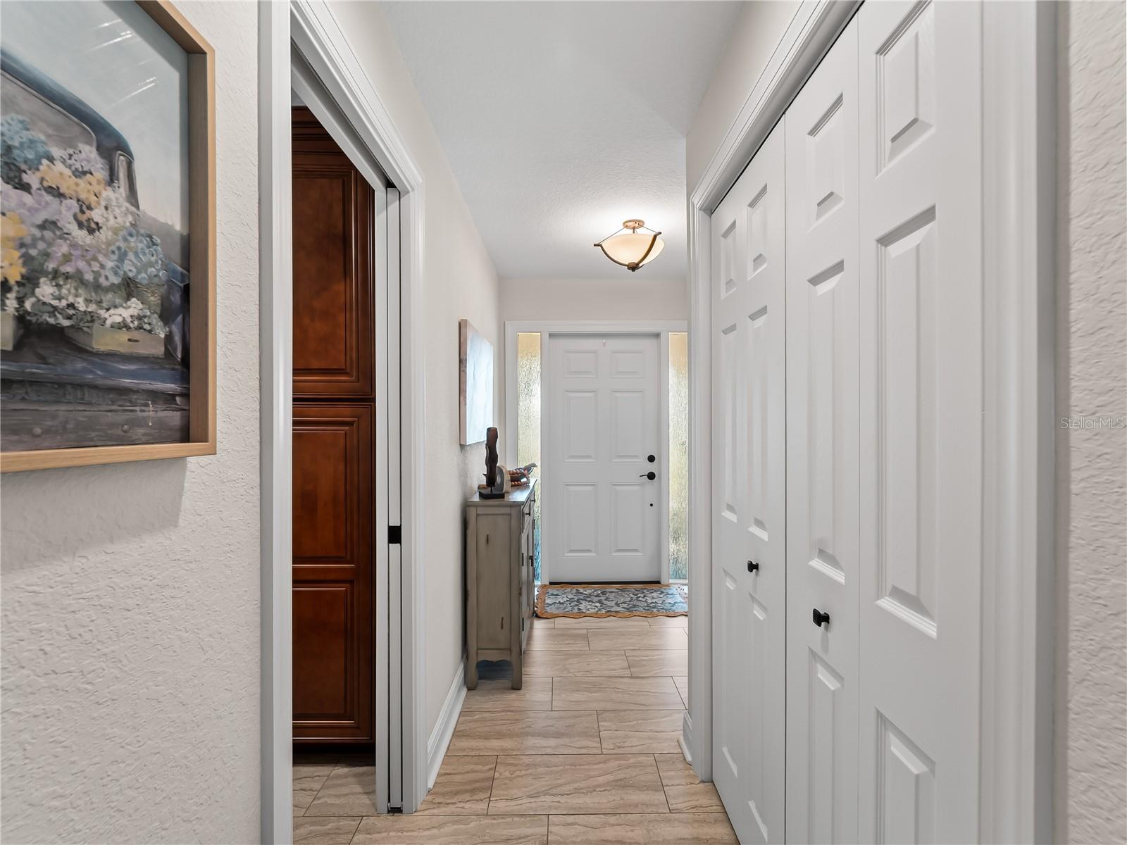 972 E GONDOLA DR — photo 16