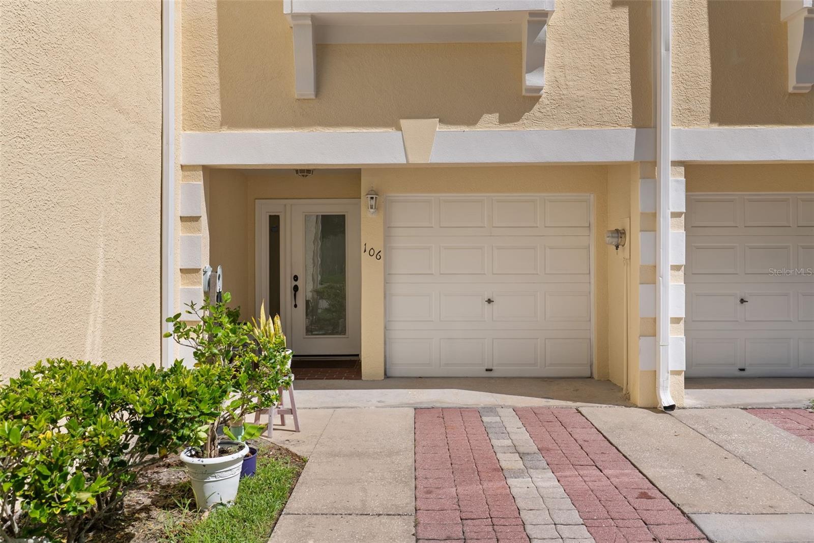 106 BRENT CIR — photo 10