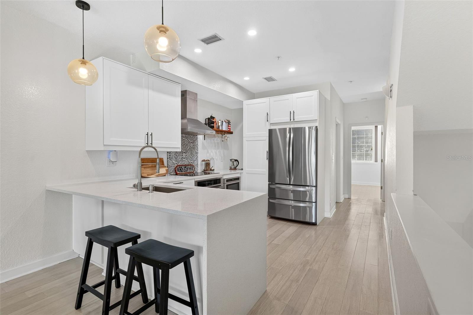 106 BRENT CIR — photo 17