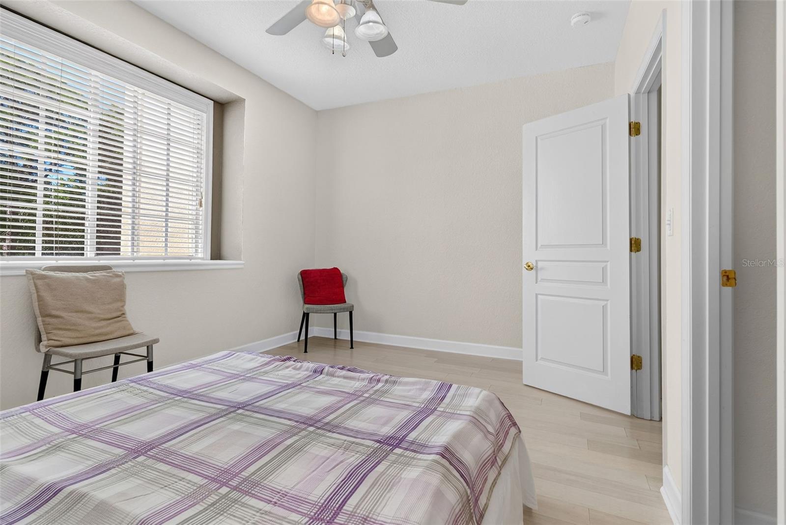 106 BRENT CIR — photo 20