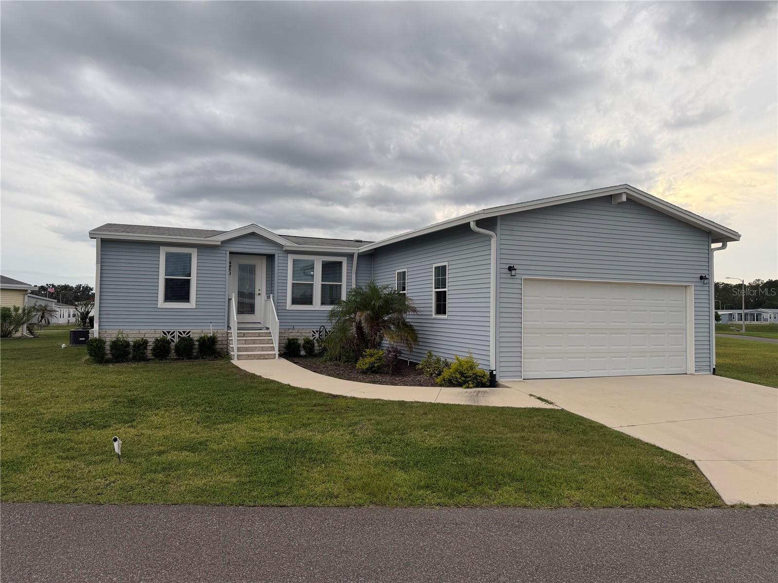 4853 LARK HAVEN PLACE — photo 2