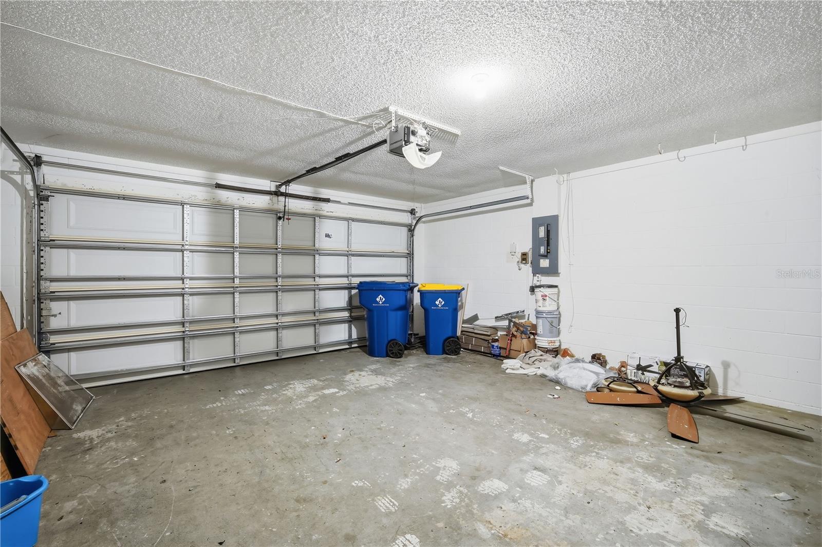24724 SILVERSMITH DR — photo 13