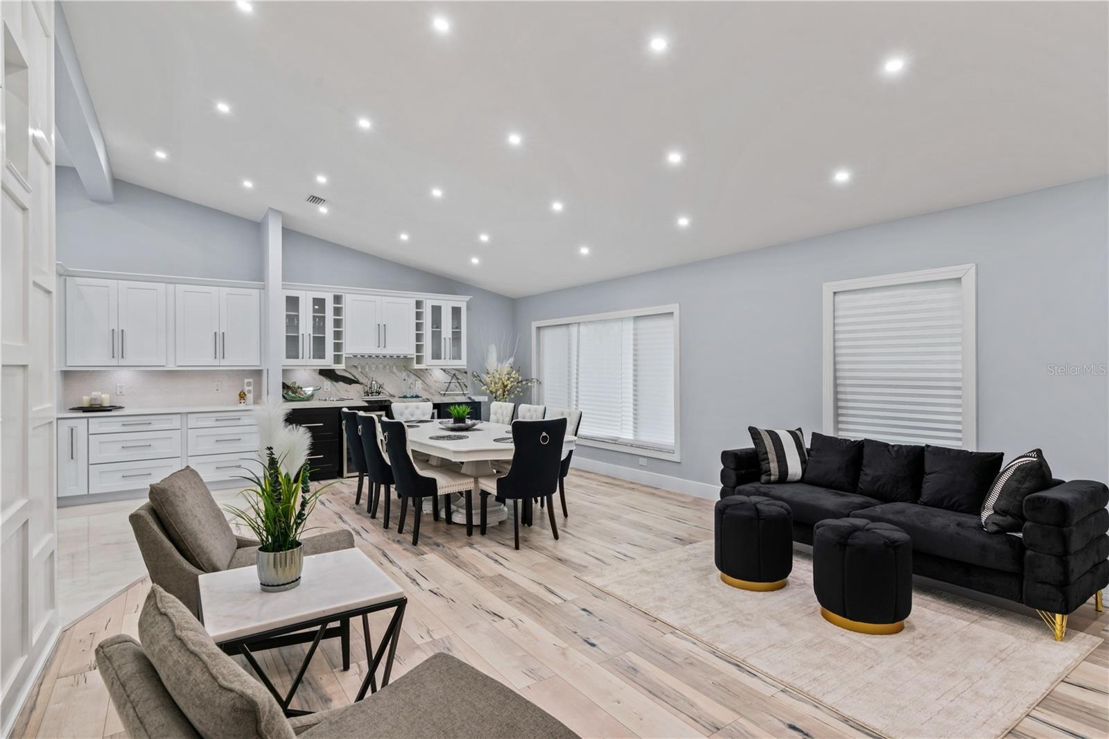 4712 DOVER CLIFF CT — photo 16