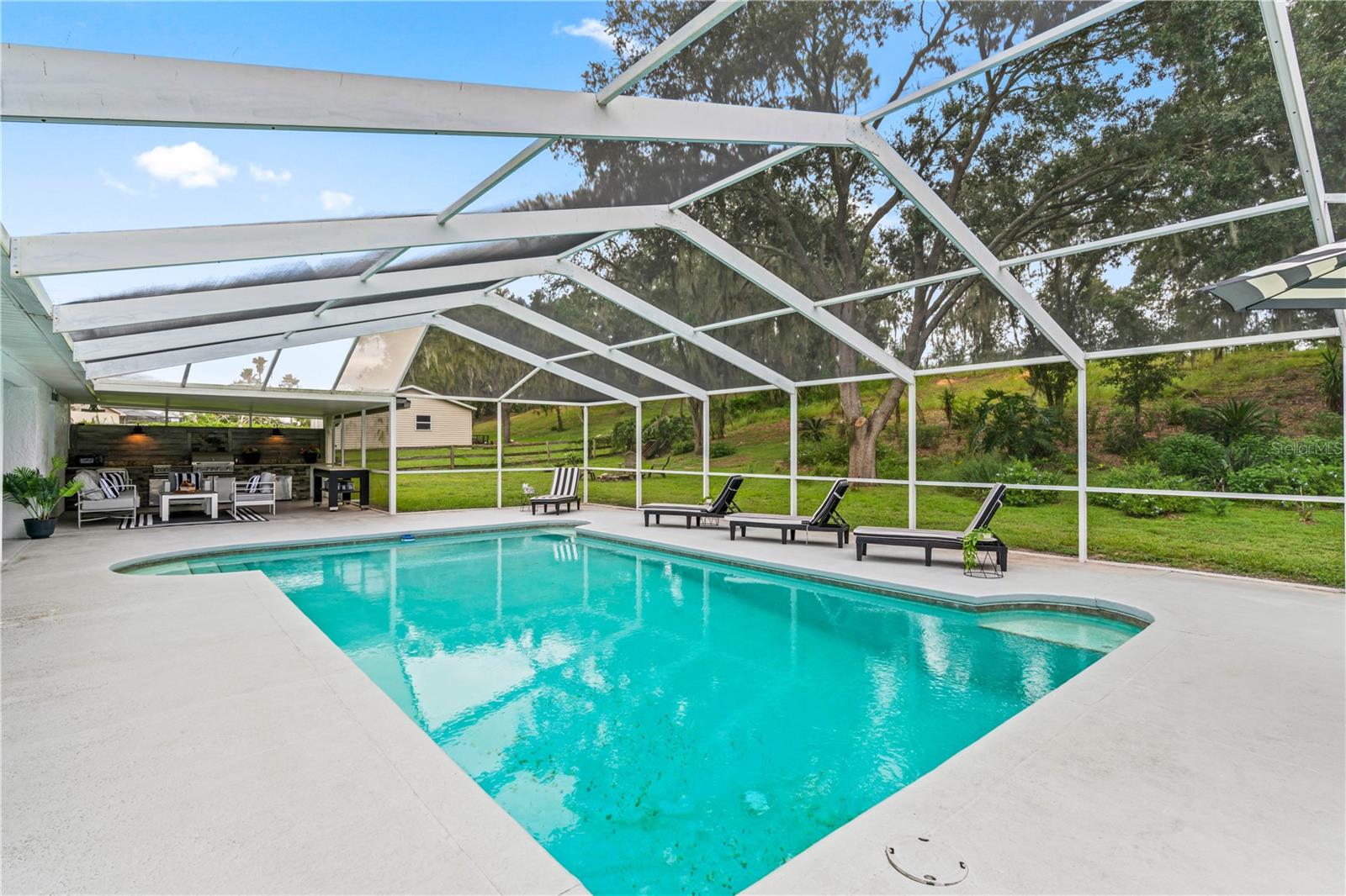 4712 DOVER CLIFF CT — photo 33