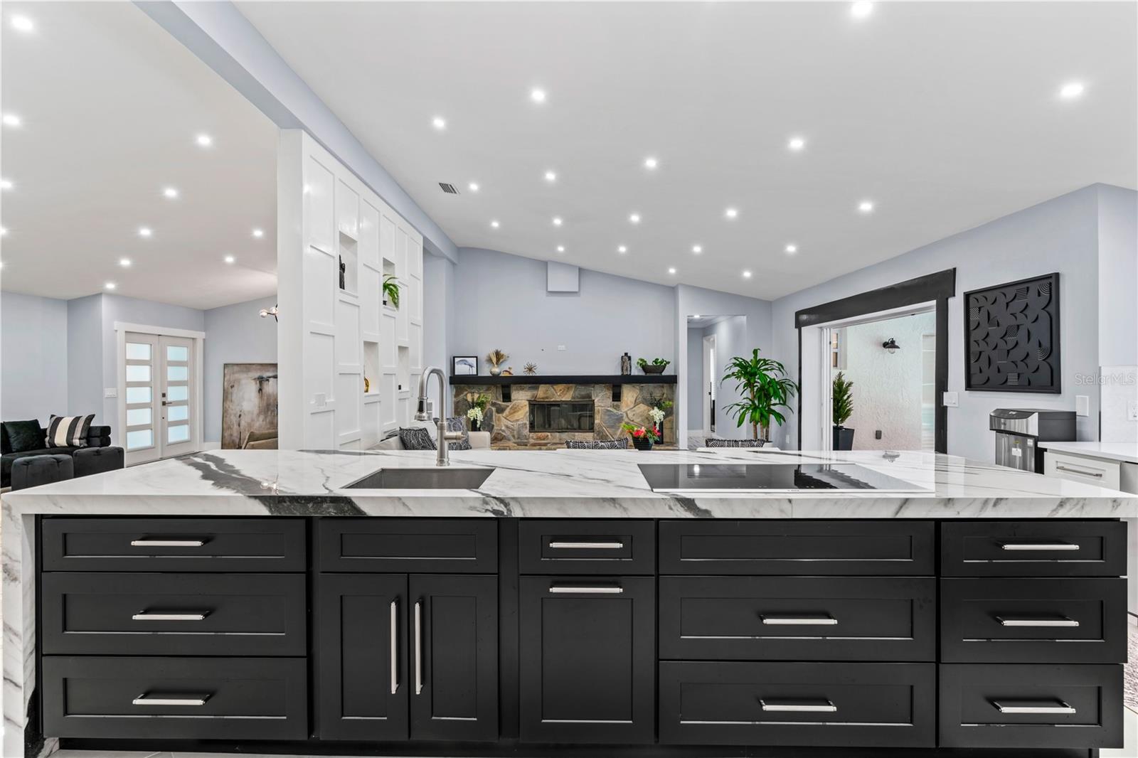 4712 DOVER CLIFF CT — photo 46