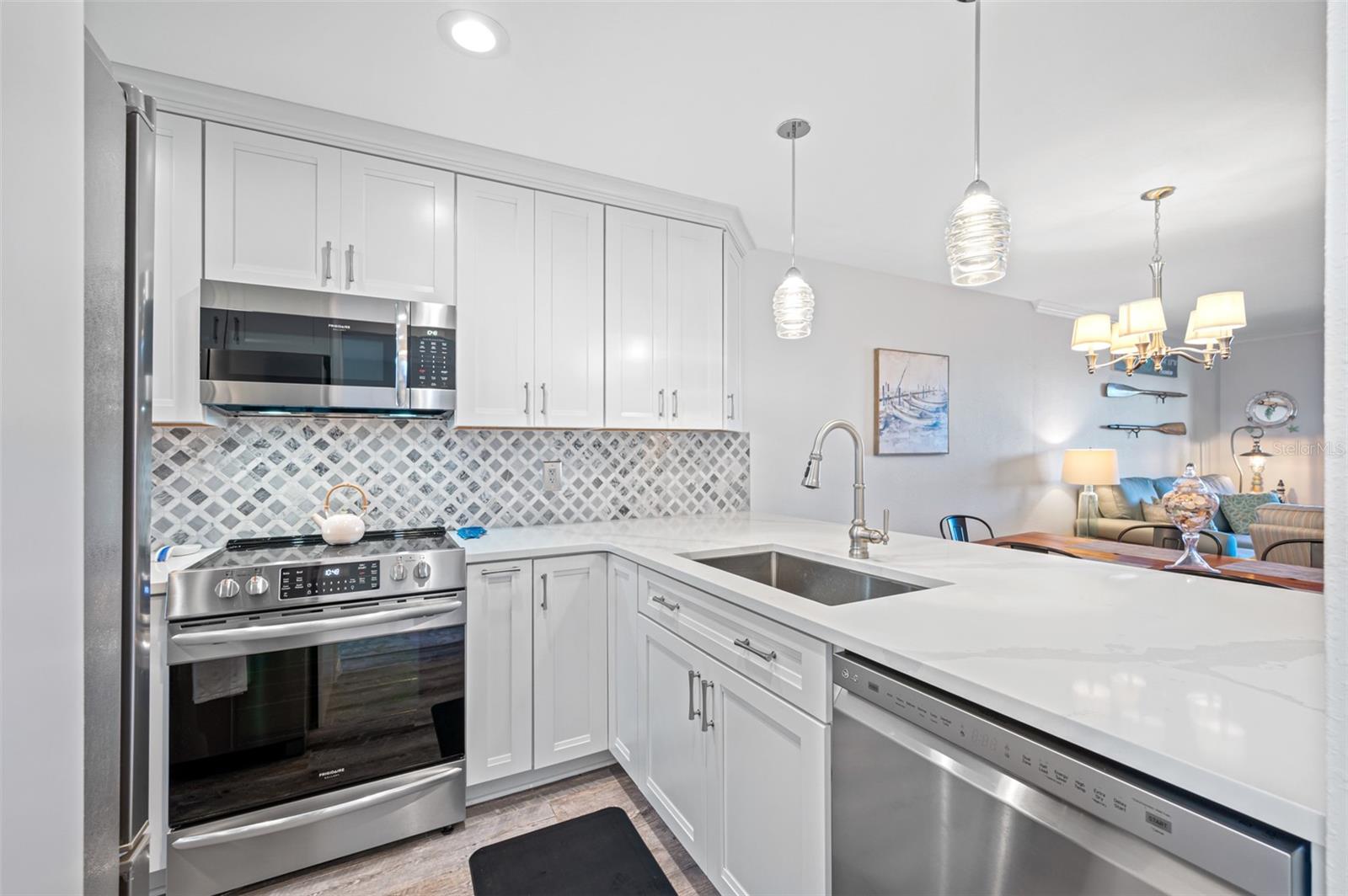 8251 BRENT ST #912 — photo 79