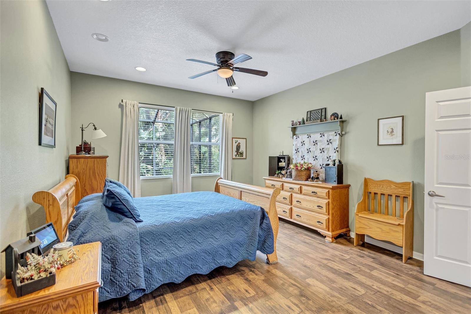 1503 YALE CASTLE CT — photo 35