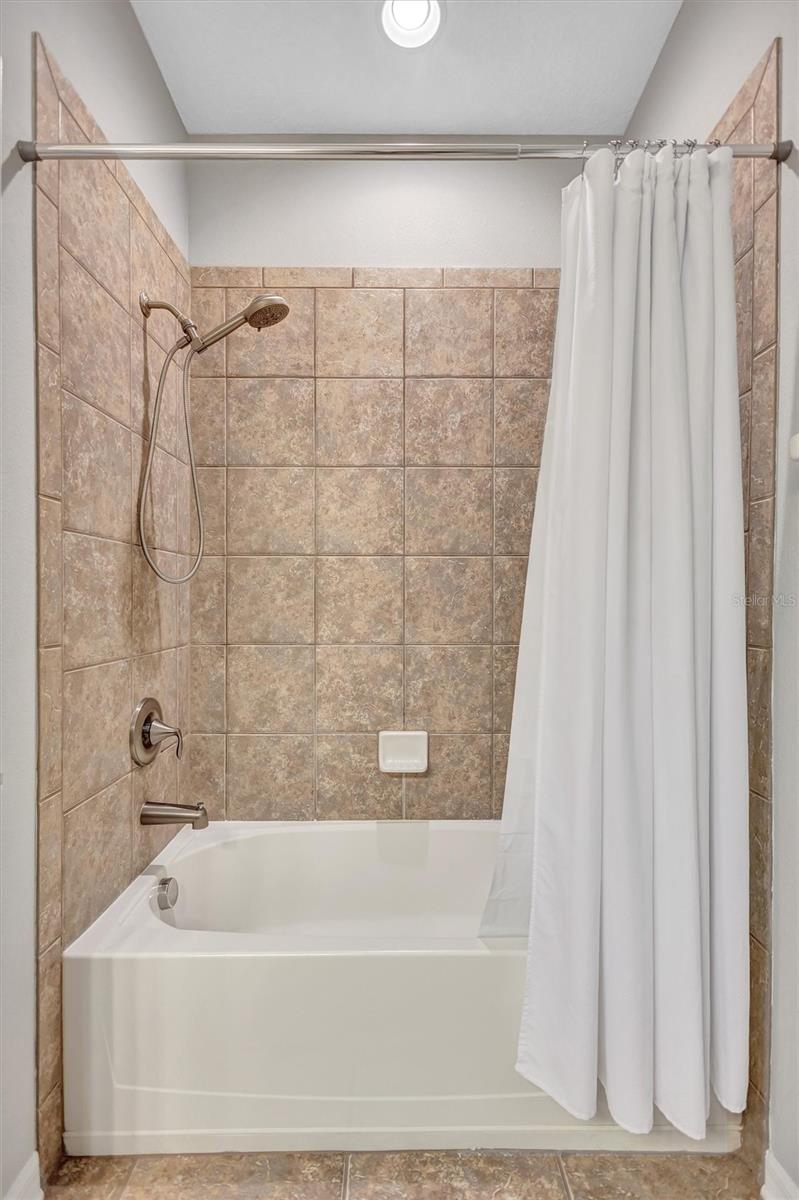1503 YALE CASTLE CT — photo 19
