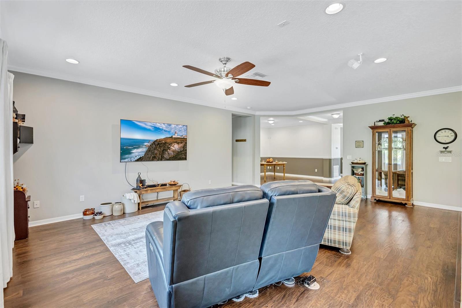 1503 YALE CASTLE CT — photo 33