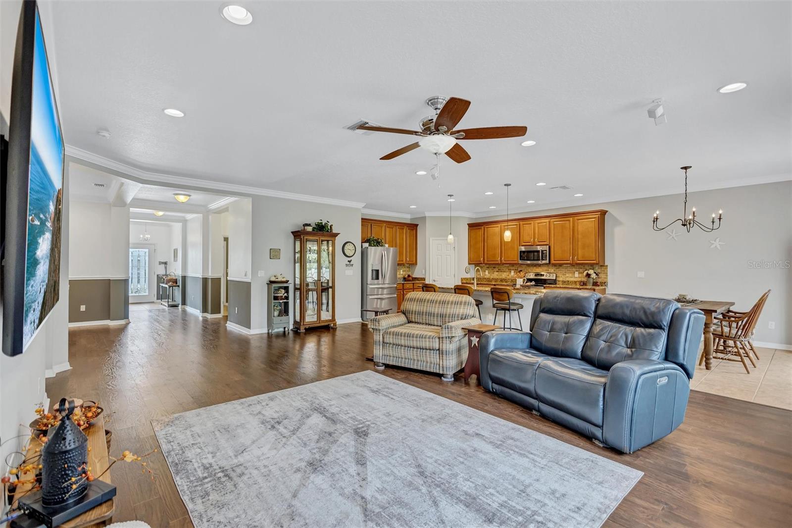 1503 YALE CASTLE CT — photo 34