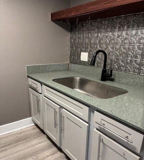 4127 DOLPHIN DR #4127 — photo 4
