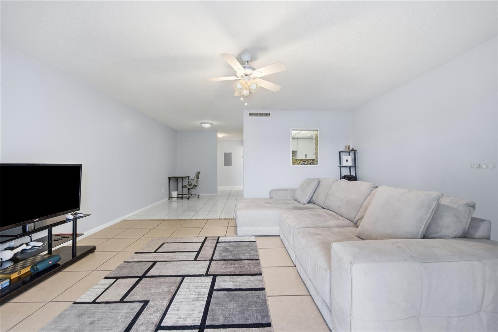 811 N KEENE RD #V7 — photo 8