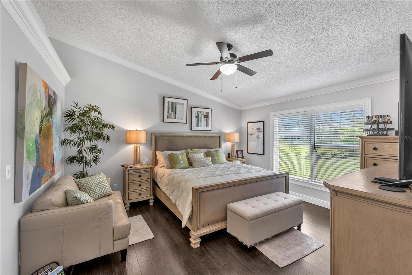 768 MASTERPIECE DR — photo 27