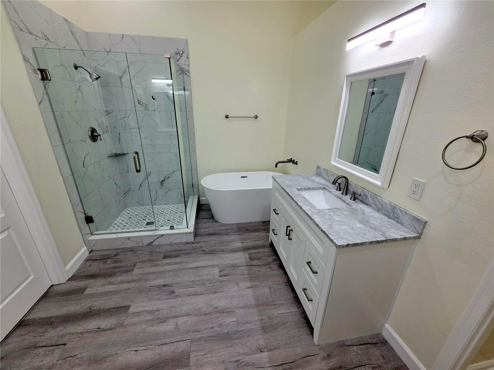 30809 BURLEIGH DR — photo 32