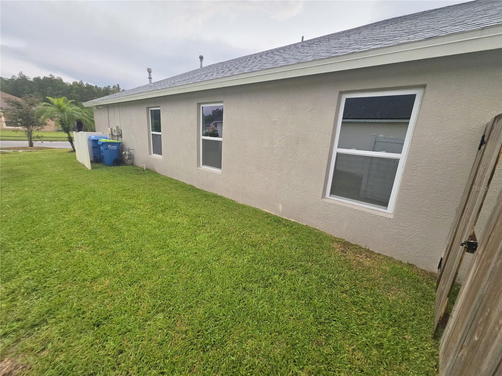 30809 BURLEIGH DR — photo 29