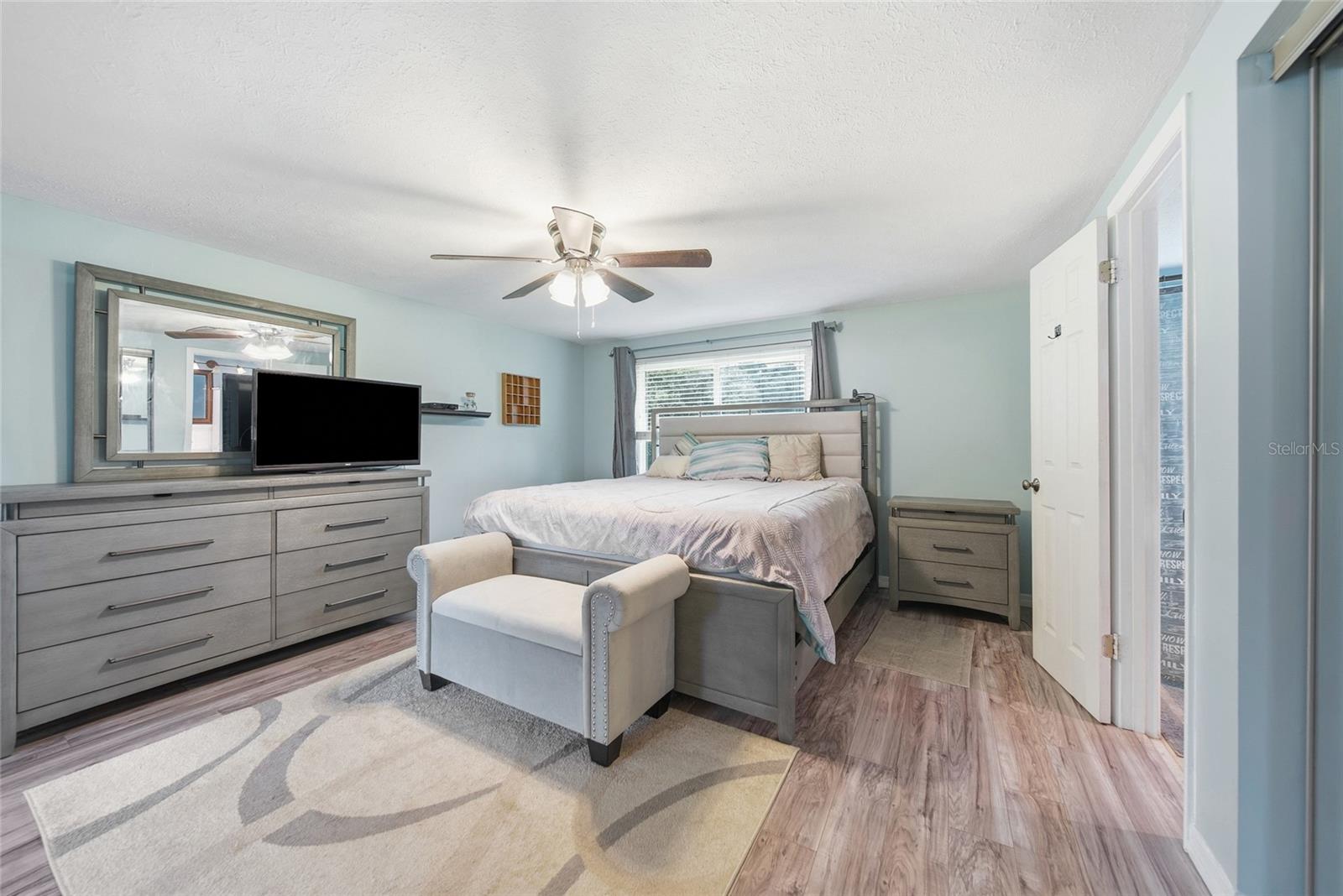 37421 LAYTON RD — photo 9