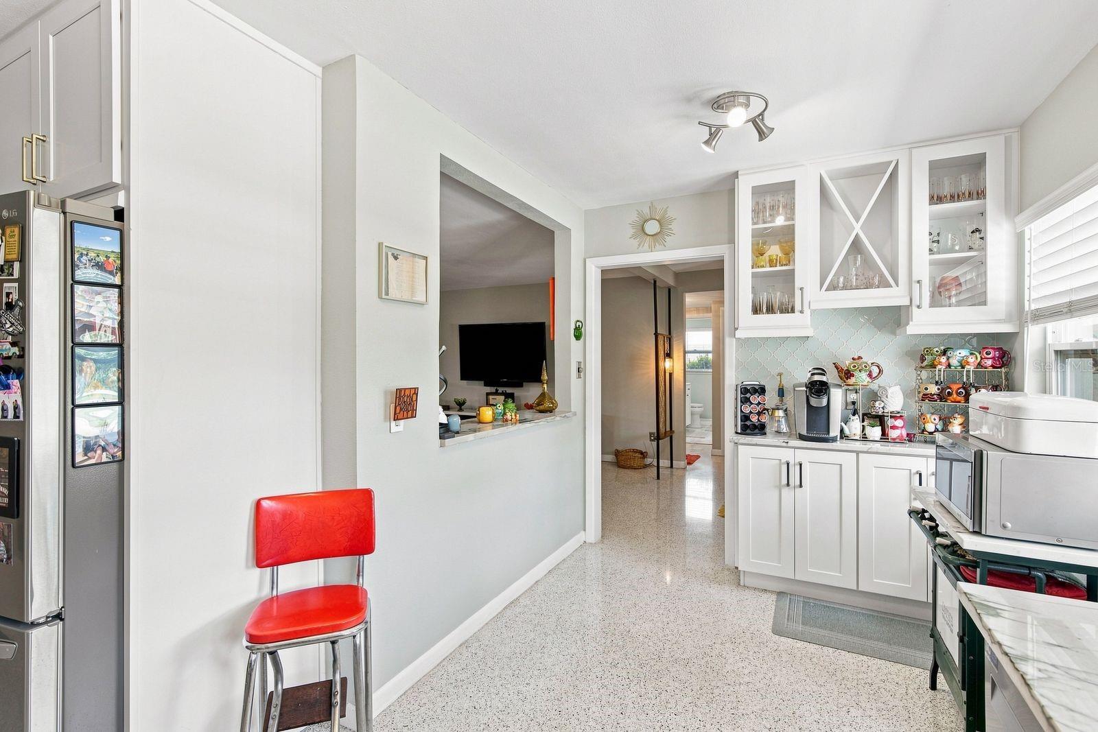 1631 ELIZABETH LN — photo 15