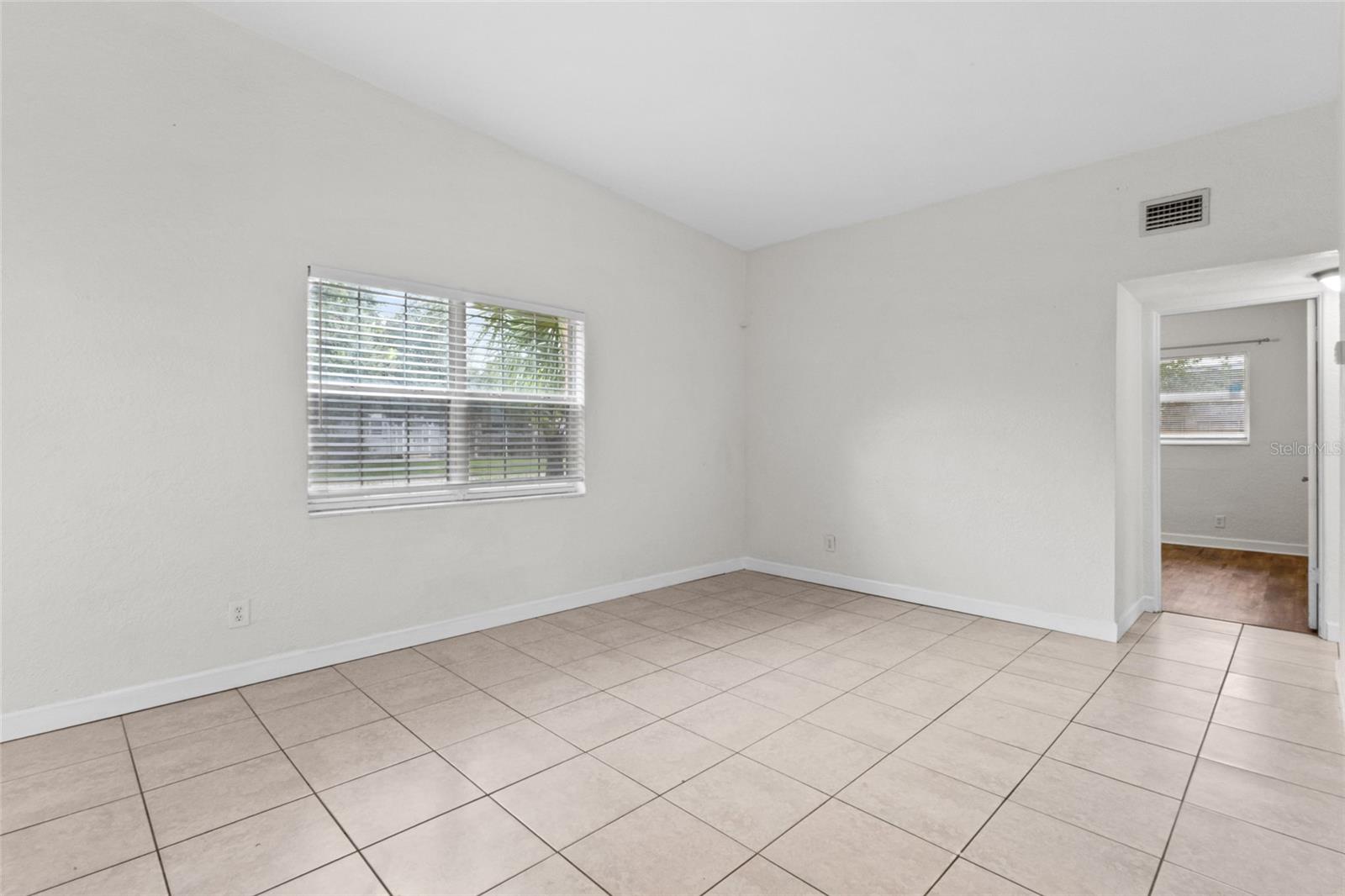 6711 DARTMOUTH AVE N — photo 9
