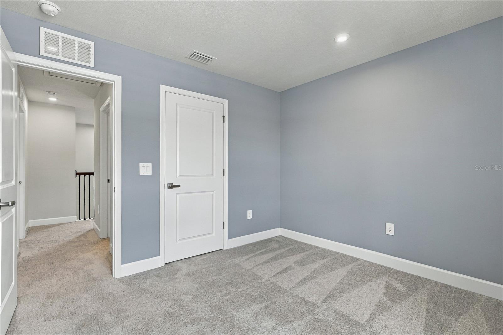 4640 ARDEN WAY — photo 28