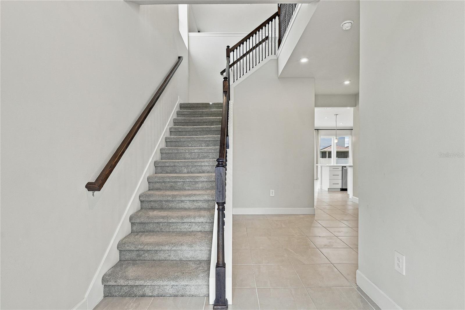 4640 ARDEN WAY — photo 16